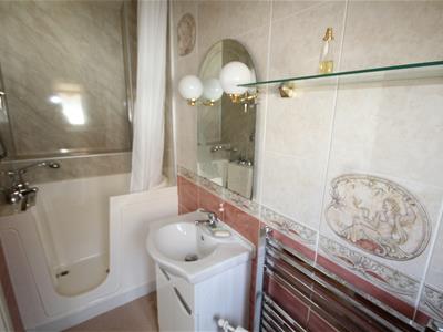 Picture 11